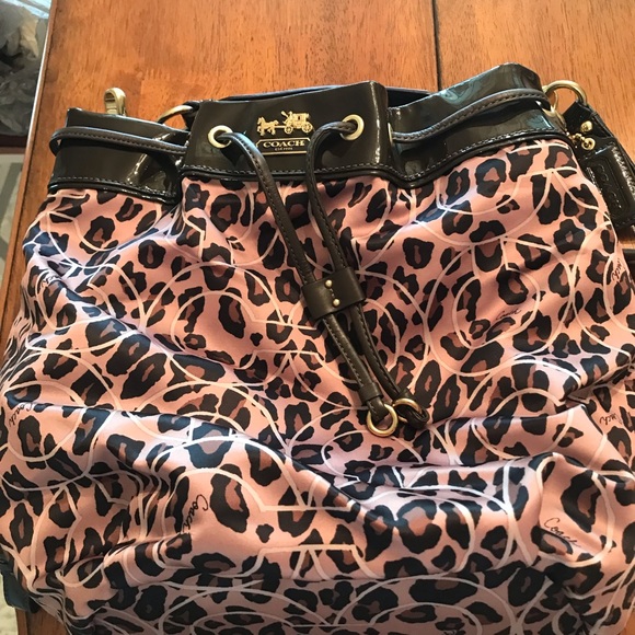 Coach Madison Marielle drawstring bucket handbag - Picture 9 of 12